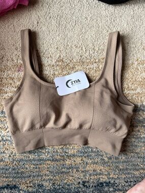 ZYA Active Women's Seamless Crop Sports Bra - Taupe